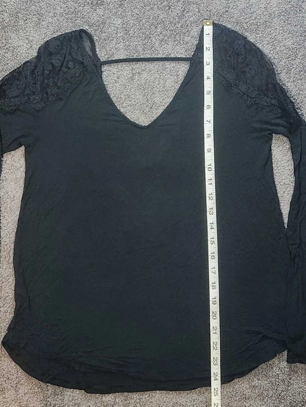 Black American Eagle Outfitters Long Sleeve Shirt Lace Shoulders V-Neck Strap